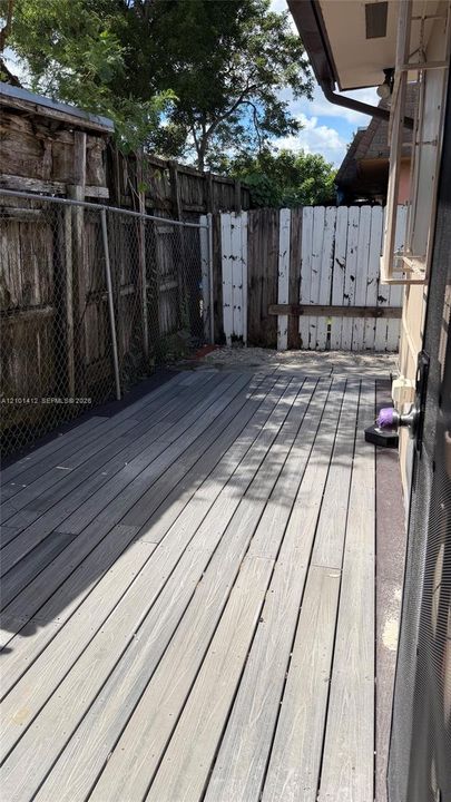 En Renta: $2,200 (8 camas, 4 baños, 4639 Pies cuadrados)