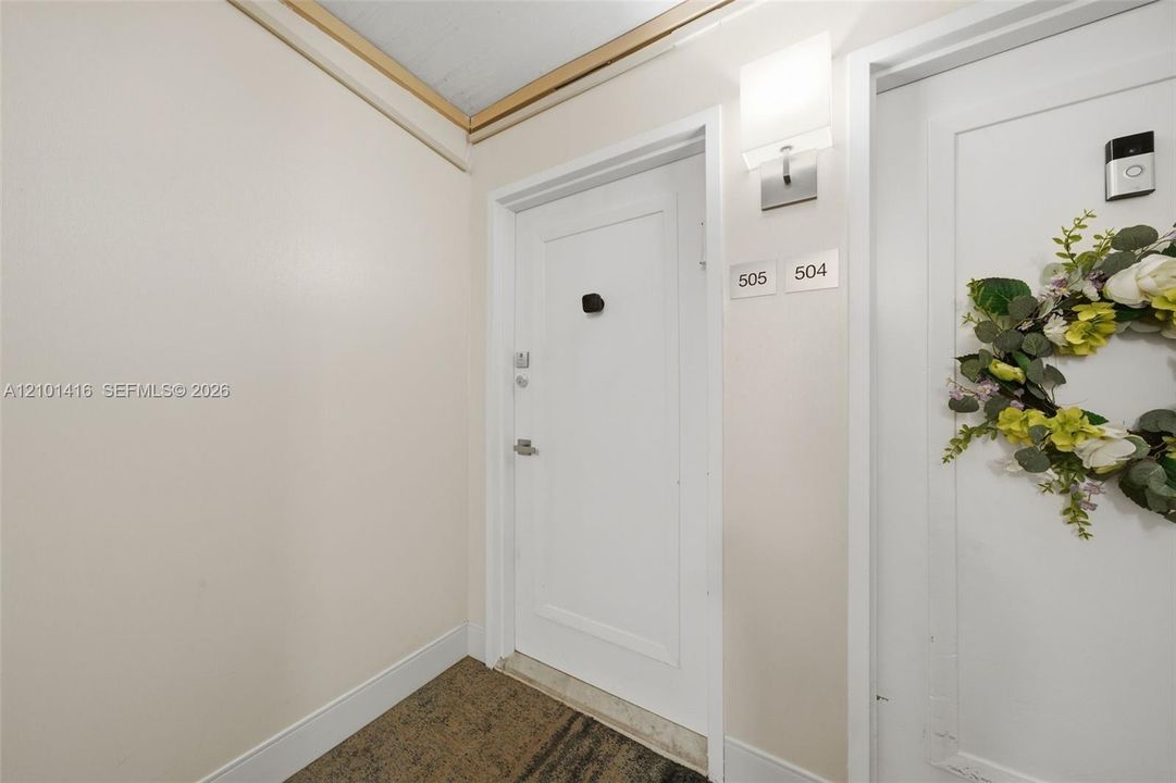 На продажу: $189,000 (2 спален, 2 ванн, 1605 Квадратных фут)
