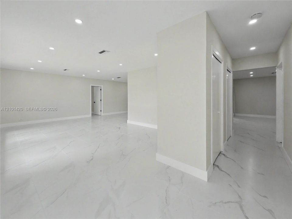 For Sale: $799,000 (4 beds, 2 baths, 1981 Square Feet)
