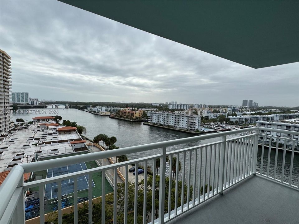 En Venta: $365,000 (1 camas, 1 baños, 1104 Pies cuadrados)