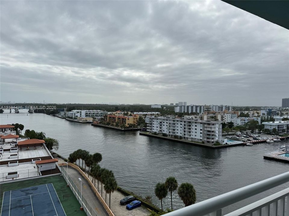En Venta: $365,000 (1 camas, 1 baños, 1104 Pies cuadrados)