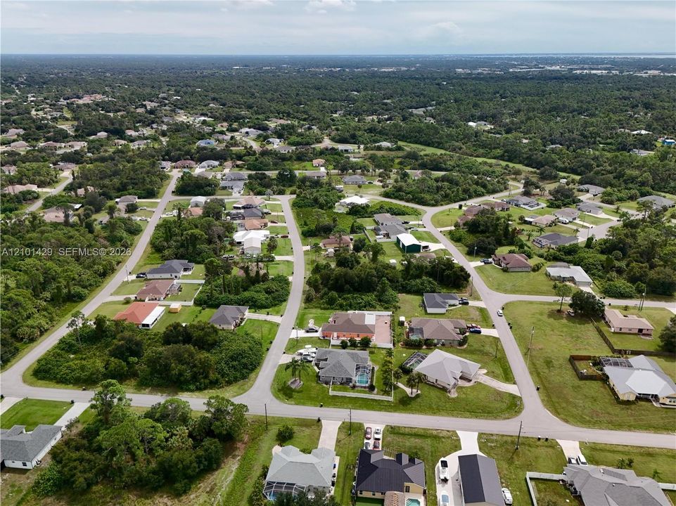 На продажу: $40,000 (0.24 acres)