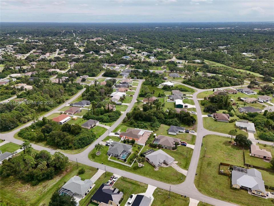 На продажу: $40,000 (0.24 acres)