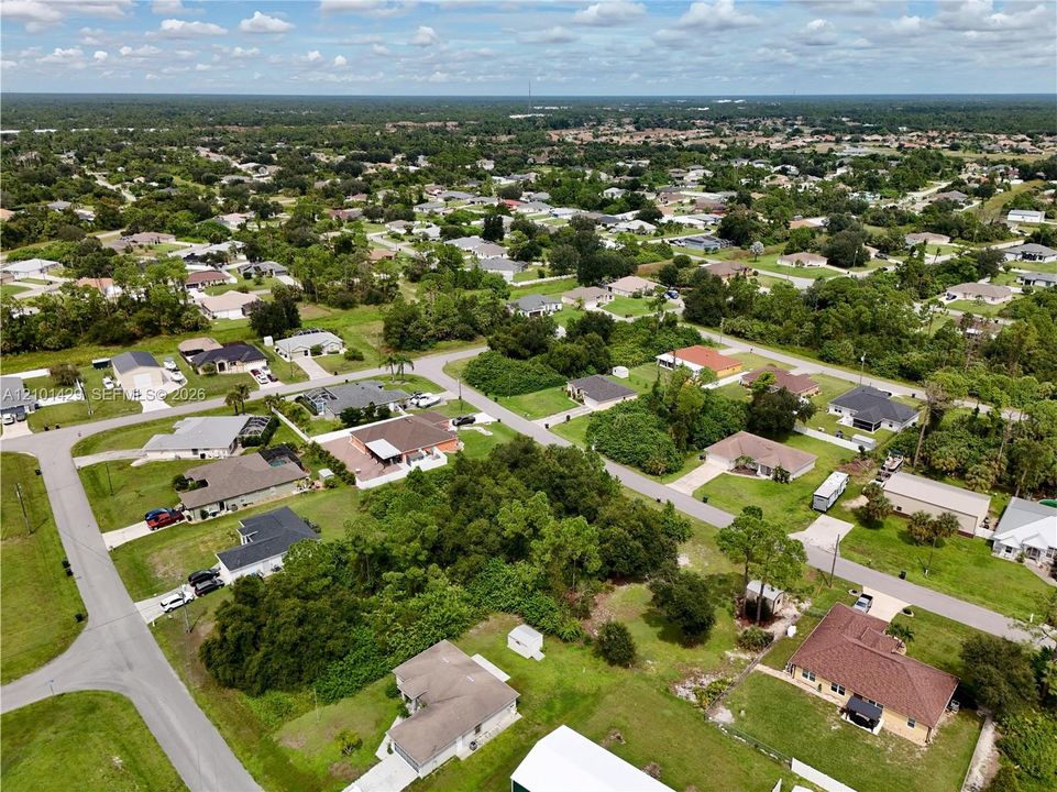 На продажу: $40,000 (0.24 acres)