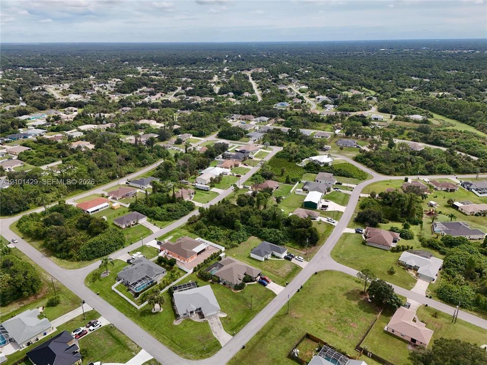 На продажу: $40,000 (0.24 acres)