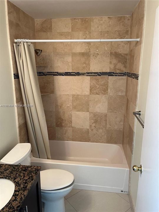 В аренду: $3,300 (2 спален, 2 ванн, 1200 Квадратных фут)