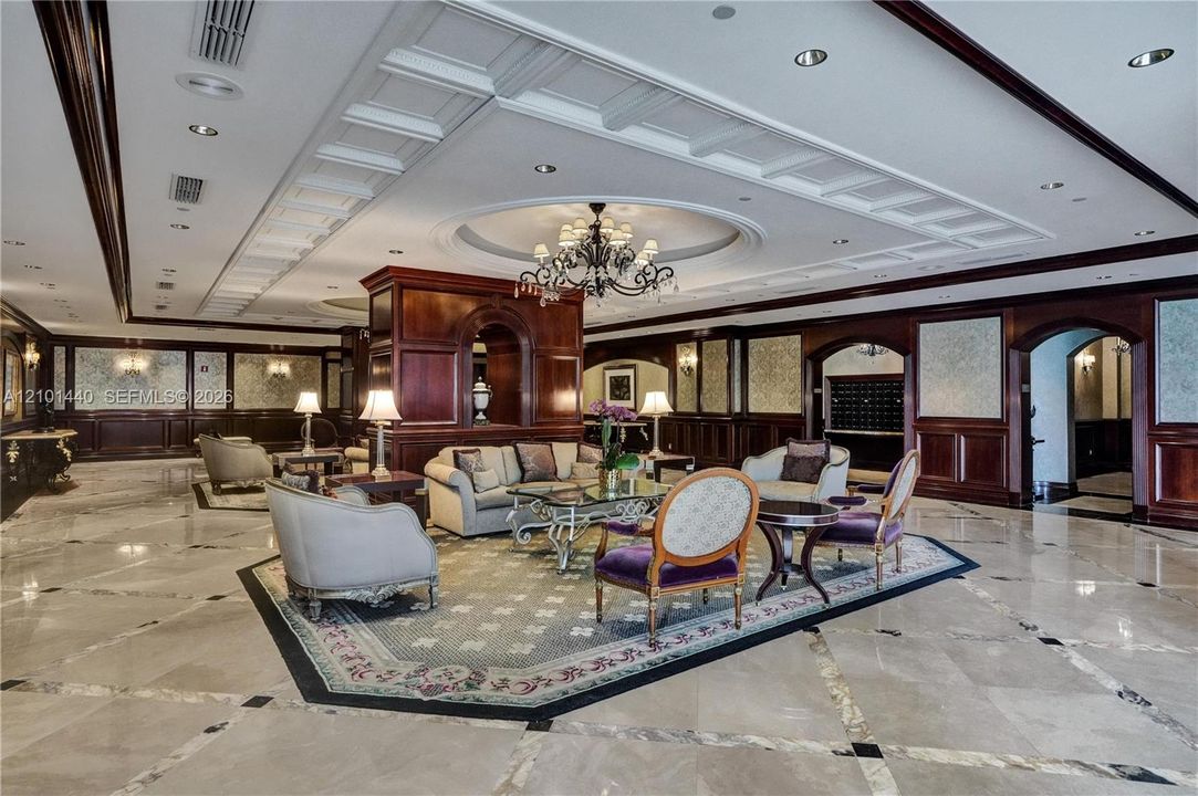 Active With Contract: $1,100,000 (2 beds, 2 baths, 1500 Square Feet)