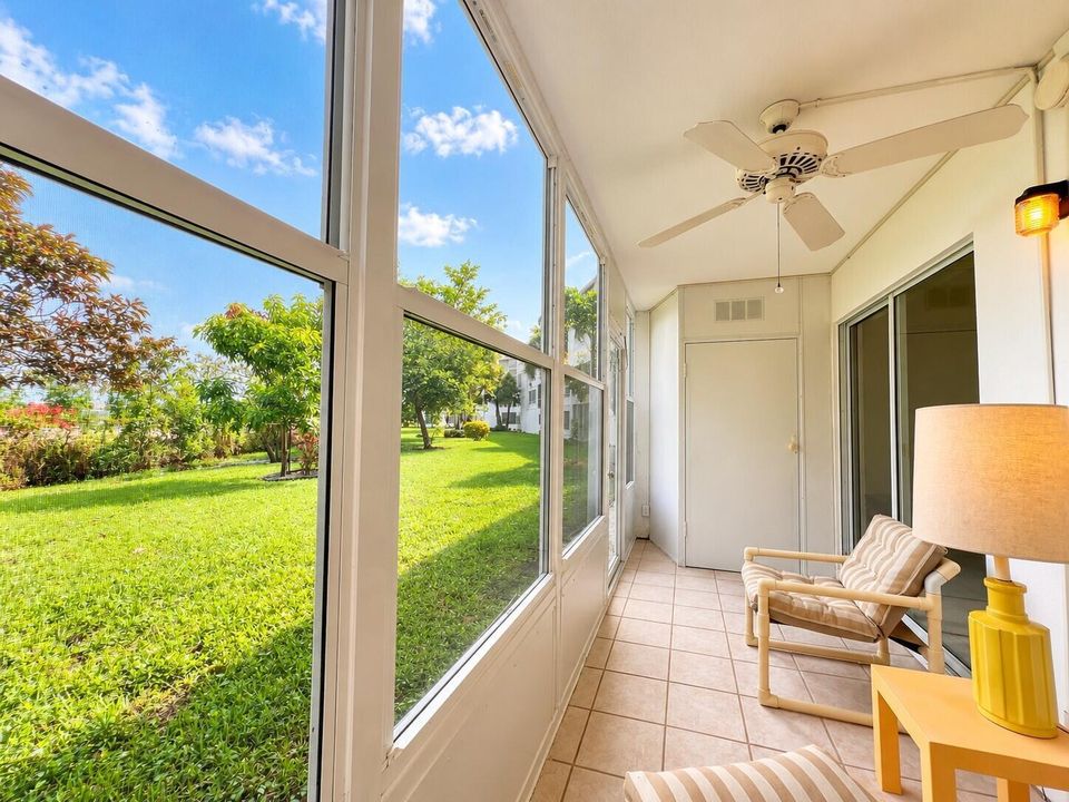 Lovely Long Enclosed Lanai