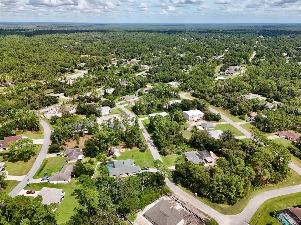 На продажу: $18,000 (0.23 acres)