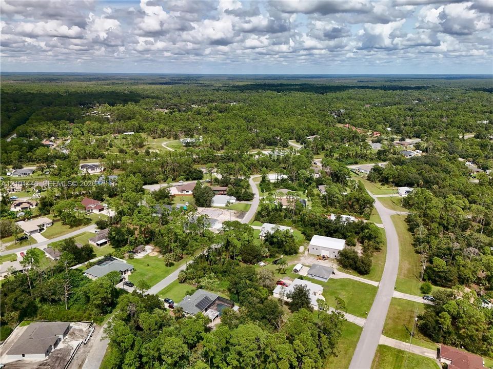 На продажу: $18,000 (0.23 acres)