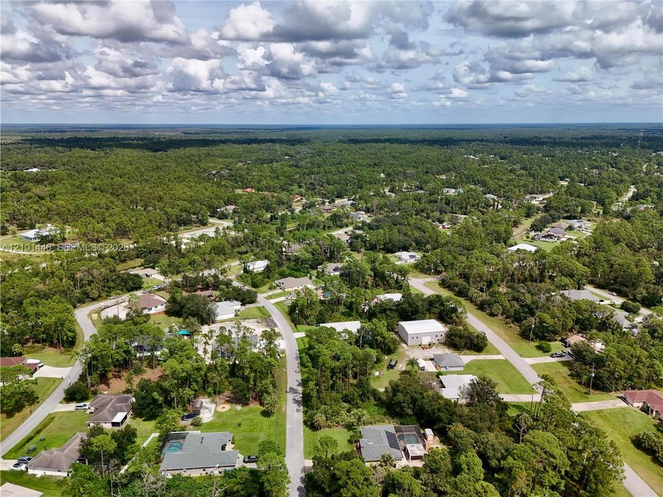 На продажу: $18,000 (0.23 acres)