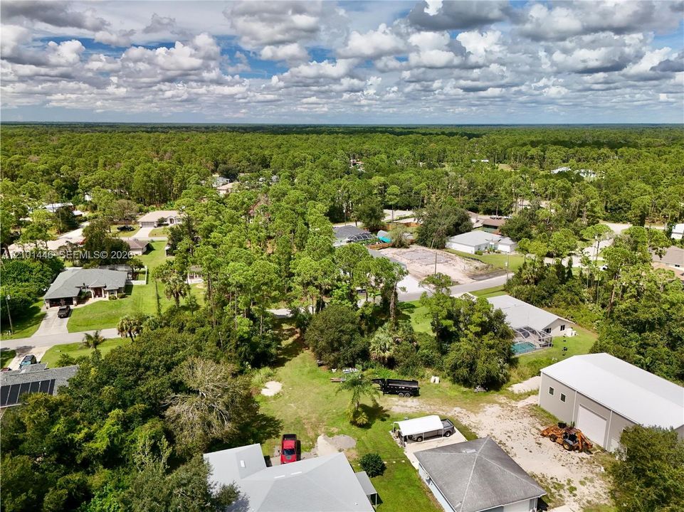 На продажу: $18,000 (0.23 acres)