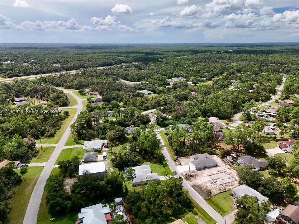 На продажу: $18,000 (0.23 acres)