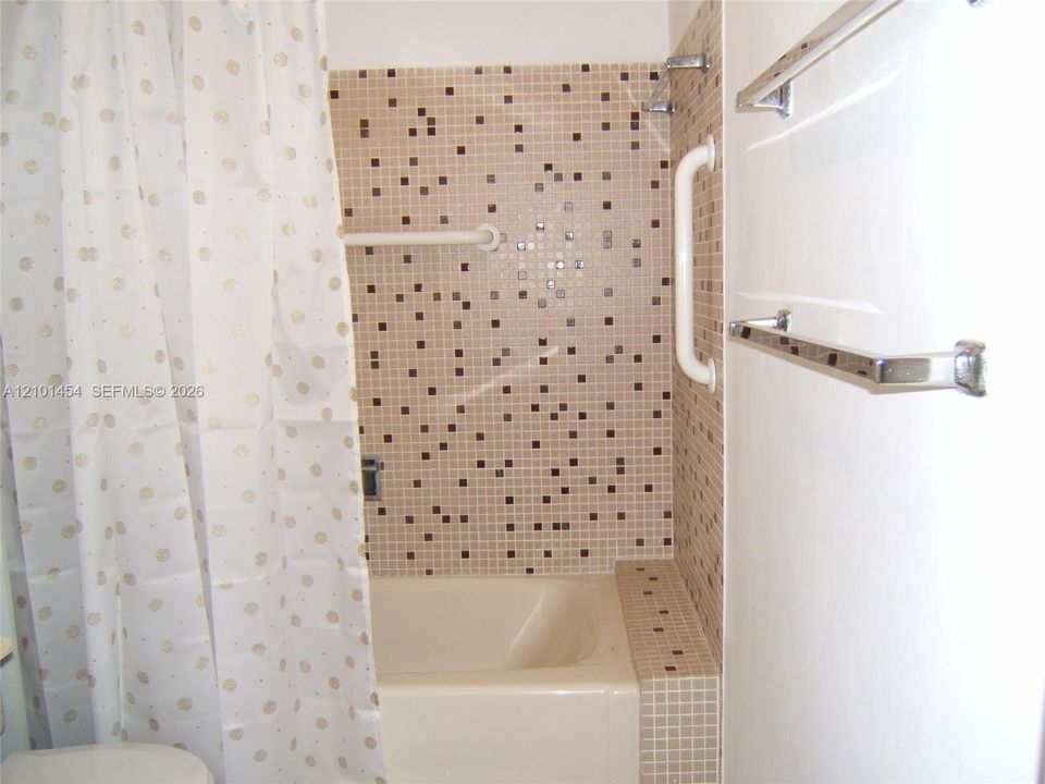 На продажу: $450,000 (3 спален, 2 ванн, 1104 Квадратных фут)