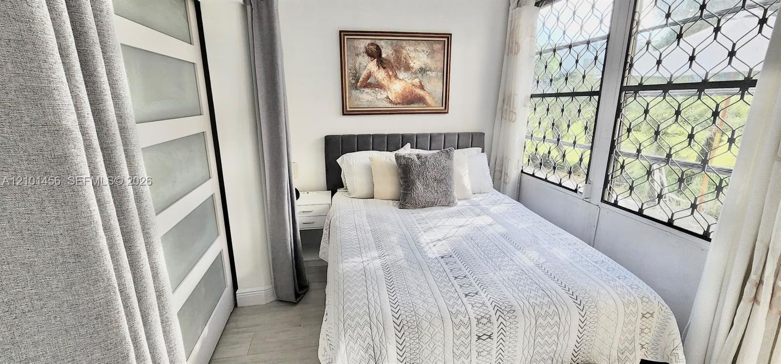 На продажу: $115,000 (1 спален, 1 ванн, 754 Квадратных фут)
