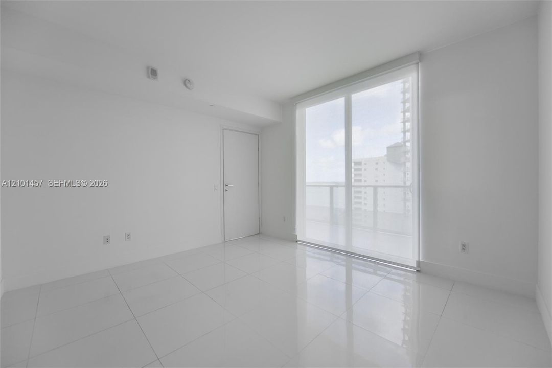 En Venta: $630,000 (1 camas, 1 baños, 701 Pies cuadrados)