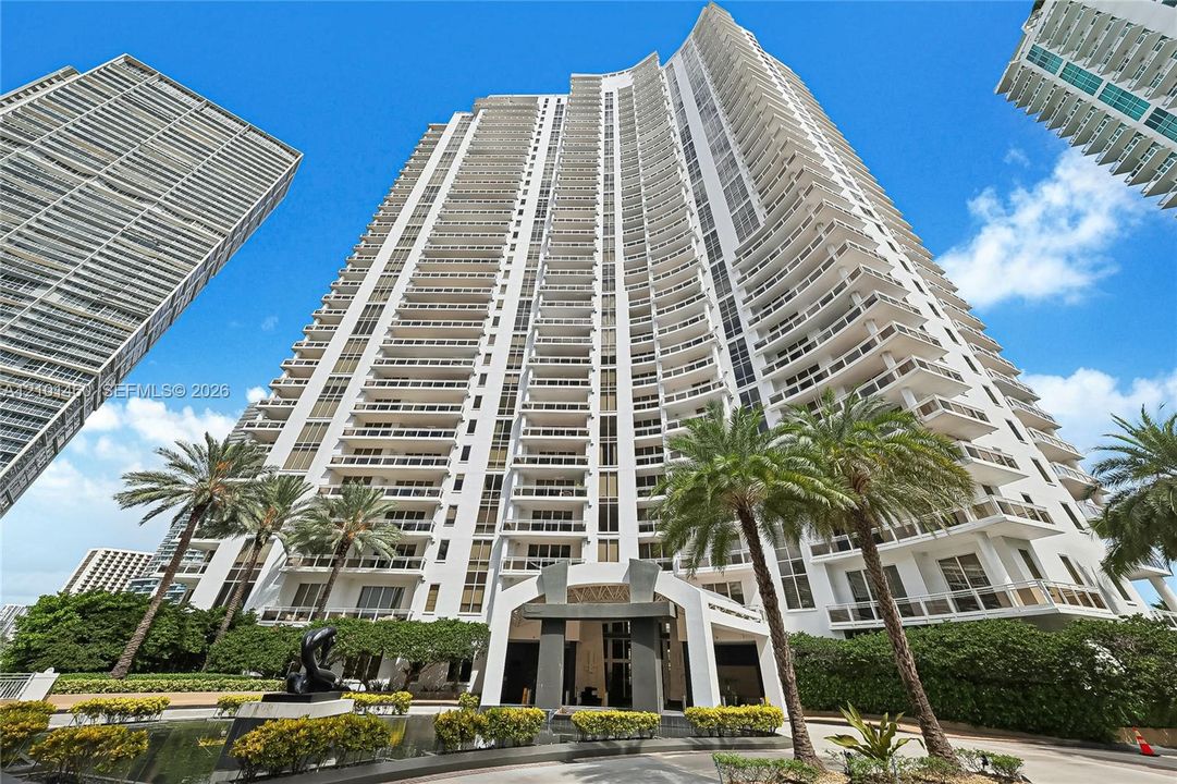 En Venta: $1,575,000 (2 camas, 2 baños, 1558 Pies cuadrados)