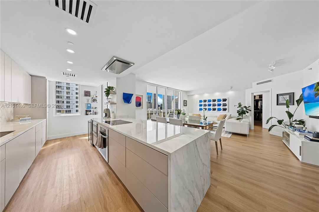 En Venta: $1,575,000 (2 camas, 2 baños, 1558 Pies cuadrados)