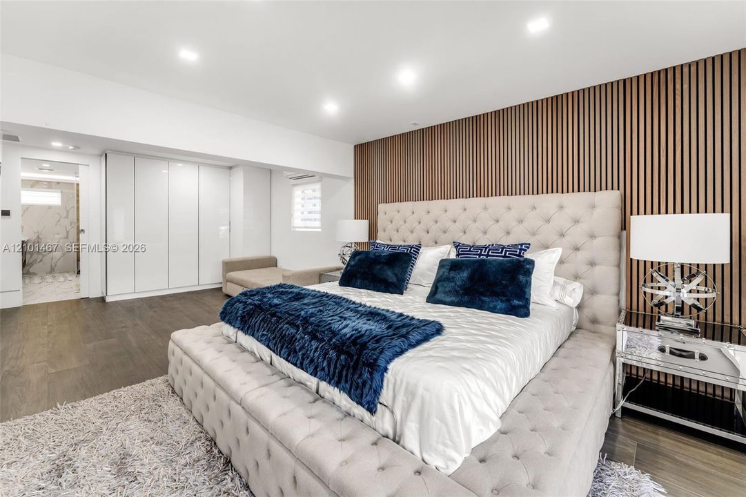 В аренду: $13,500 (5 спален, 5 ванн, 2739 Квадратных фут)