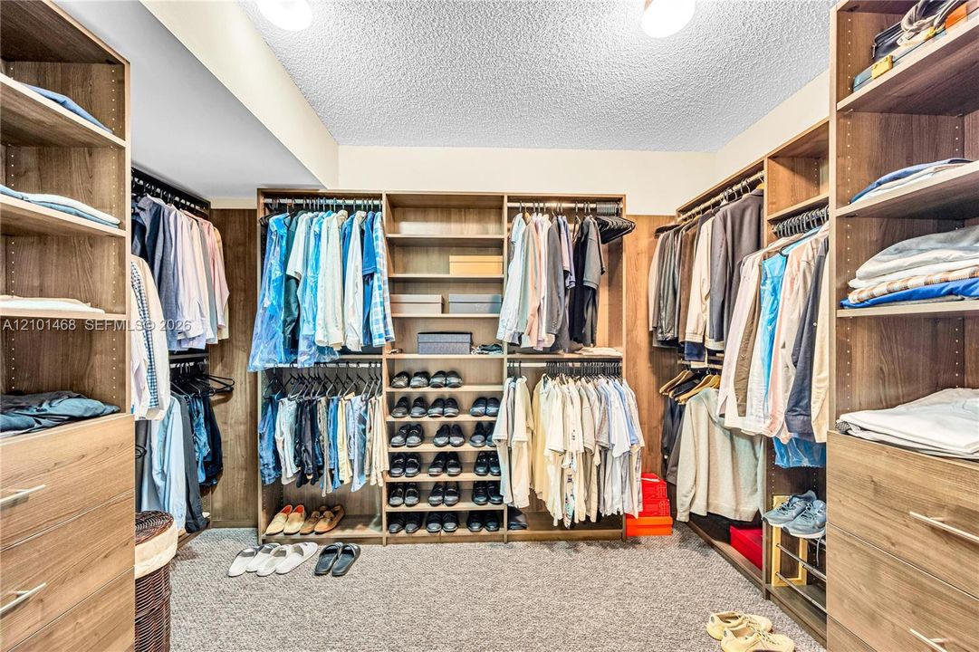 В аренду: $6,500 (3 спален, 2 ванн, 2630 Квадратных фут)
