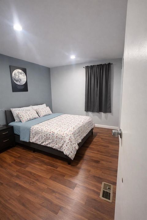 For Sale: $130,000 (4 beds, 1 baths, 0 Square Feet)