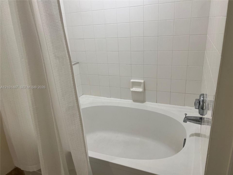 En Renta: $3,200 (2 camas, 2 baños, 1024 Pies cuadrados)