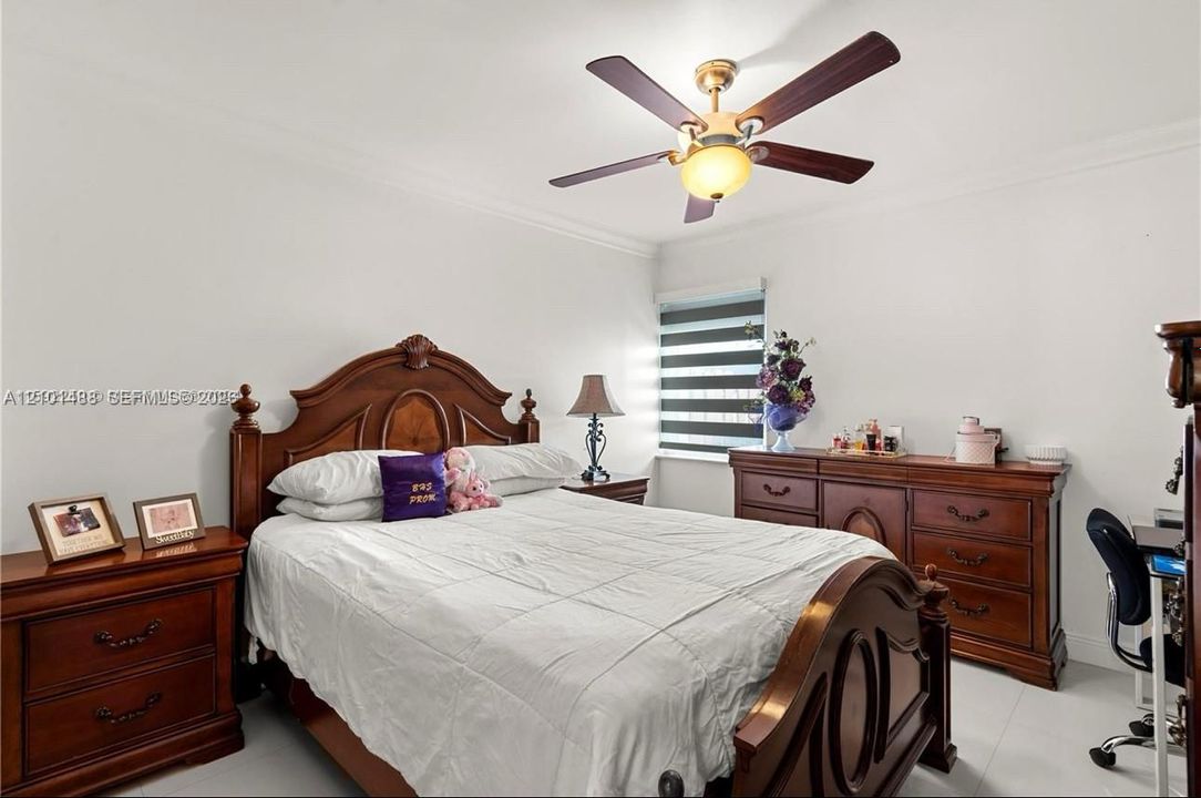 For Rent: $4,300 (4 beds, 2 baths, 1822 Square Feet)