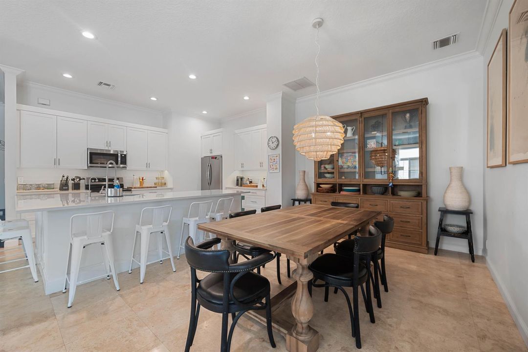 Kitchen/Dining