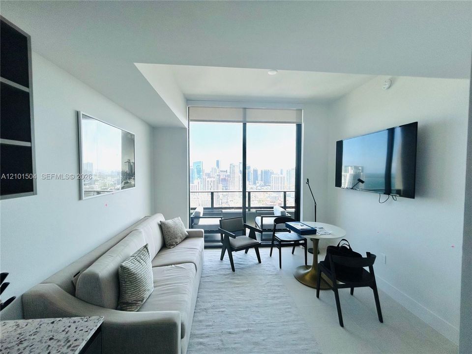 En Venta: $785,000 (1 camas, 1 baños, 679 Pies cuadrados)
