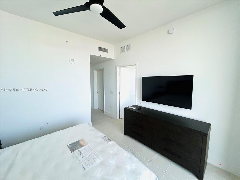 En Venta: $785,000 (1 camas, 1 baños, 679 Pies cuadrados)