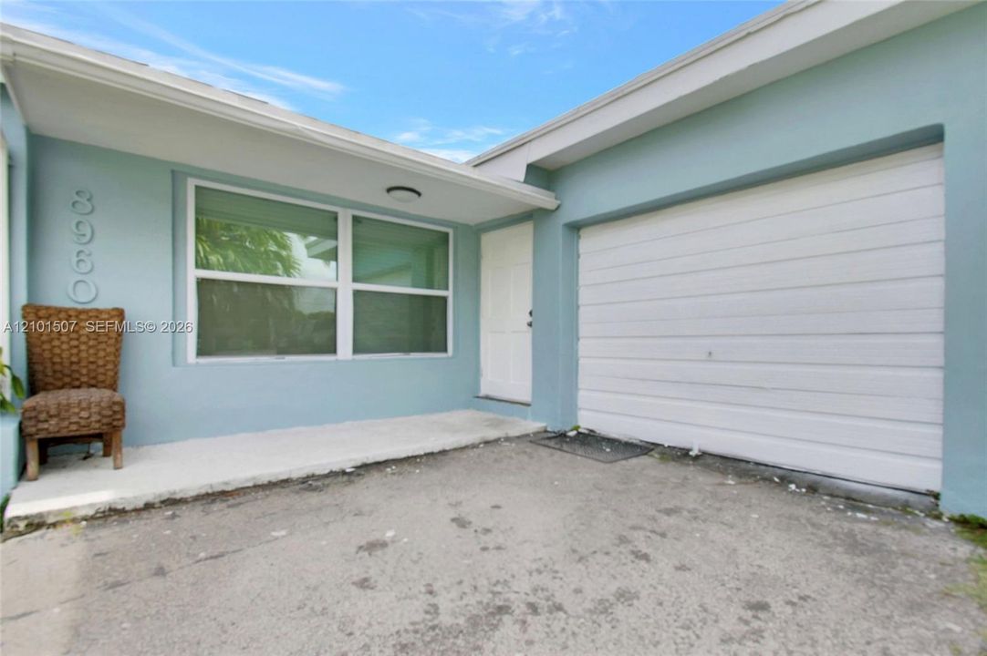 Covered front entry
