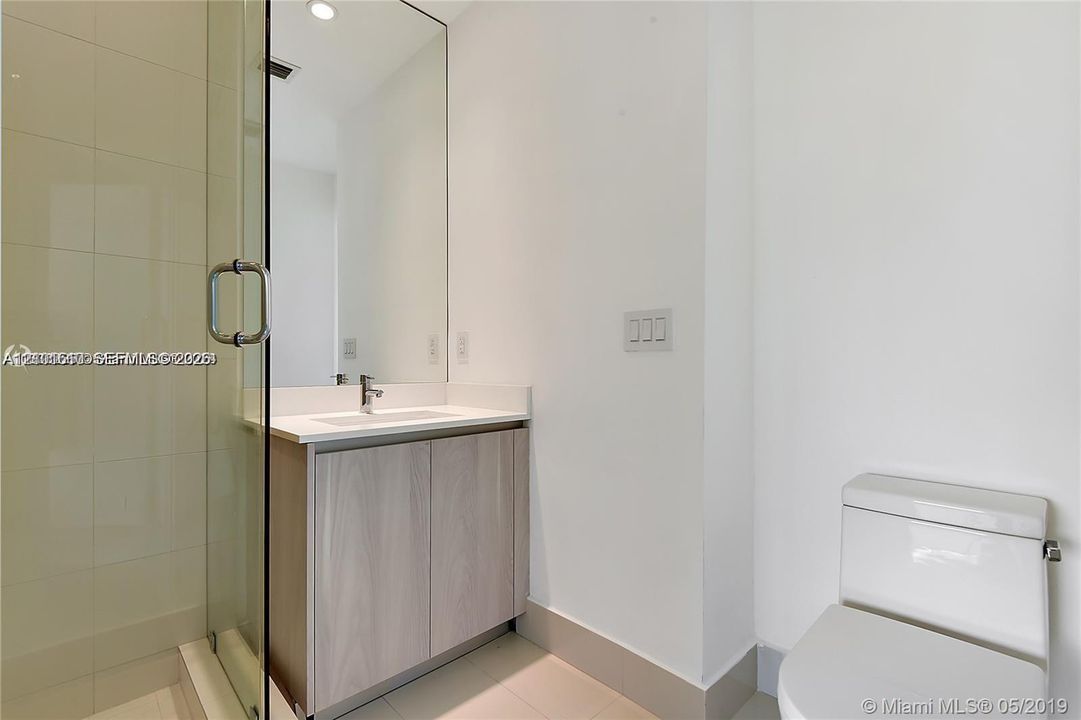 En Venta: $1,990,000 (4 camas, 4 baños, 1871 Pies cuadrados)