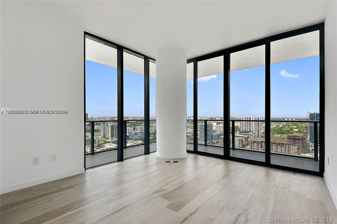 En Venta: $1,990,000 (4 camas, 4 baños, 1871 Pies cuadrados)