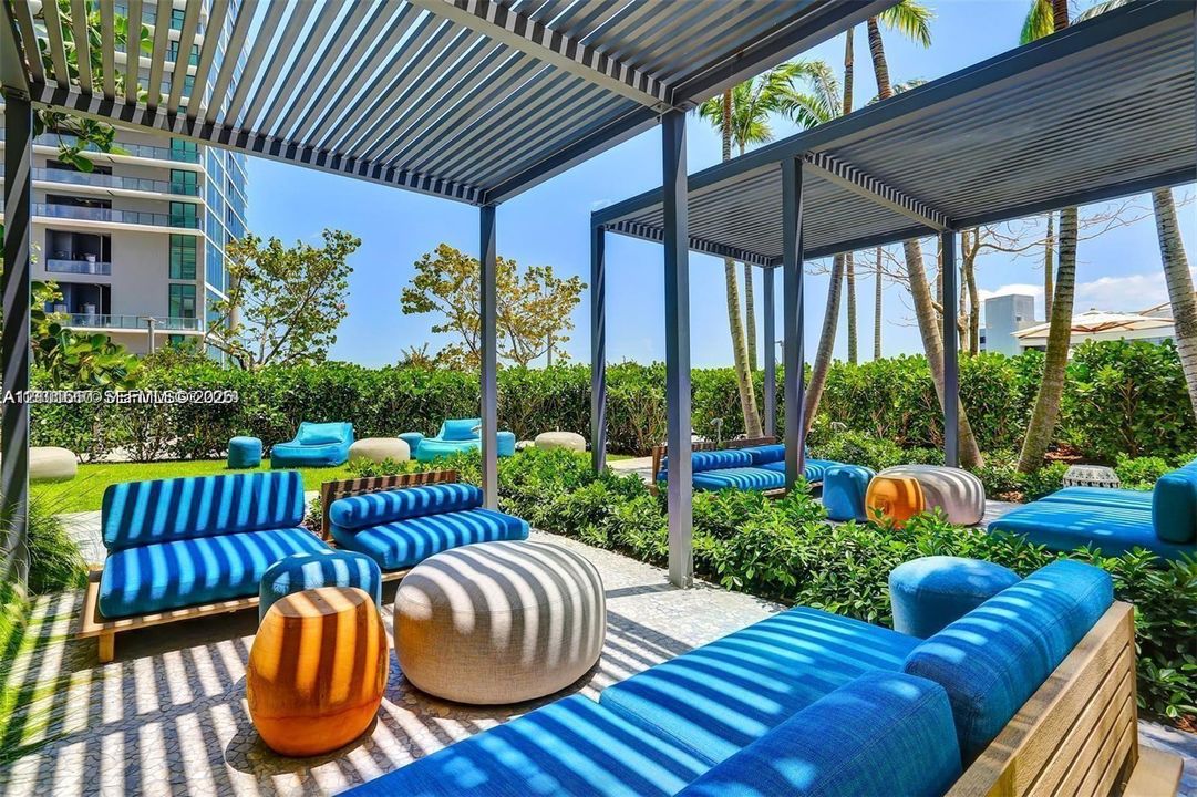 En Venta: $1,990,000 (4 camas, 4 baños, 1871 Pies cuadrados)