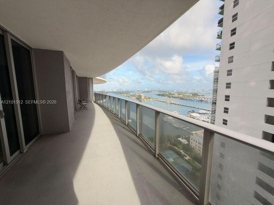 For Rent: $6,500 (3 beds, 3 baths, 1592 Square Feet)