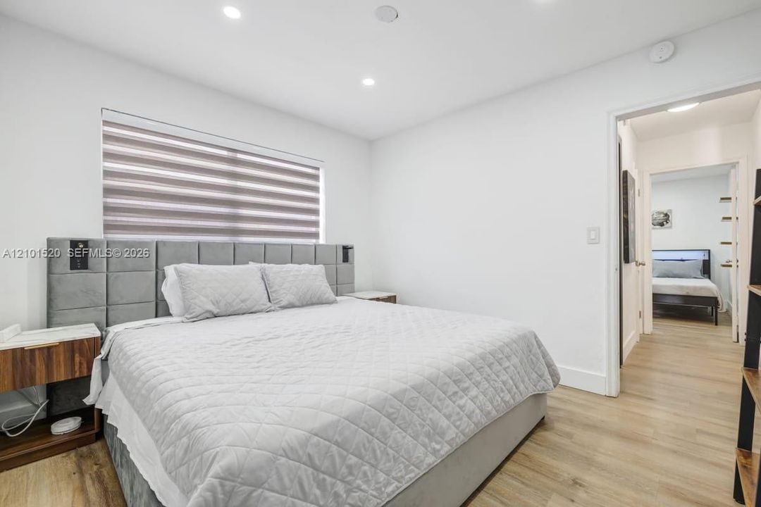 En Renta: $5,000 (4 camas, 2 baños, 1912 Pies cuadrados)