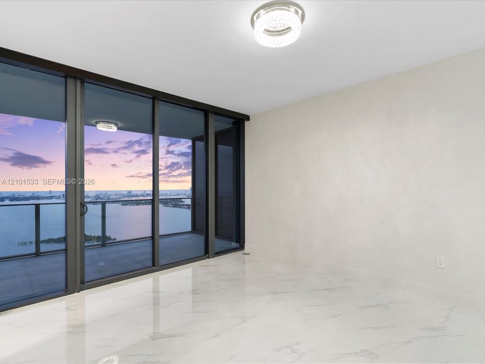 En Venta: $1,775,000 (2 camas, 3 baños, 1545 Pies cuadrados)