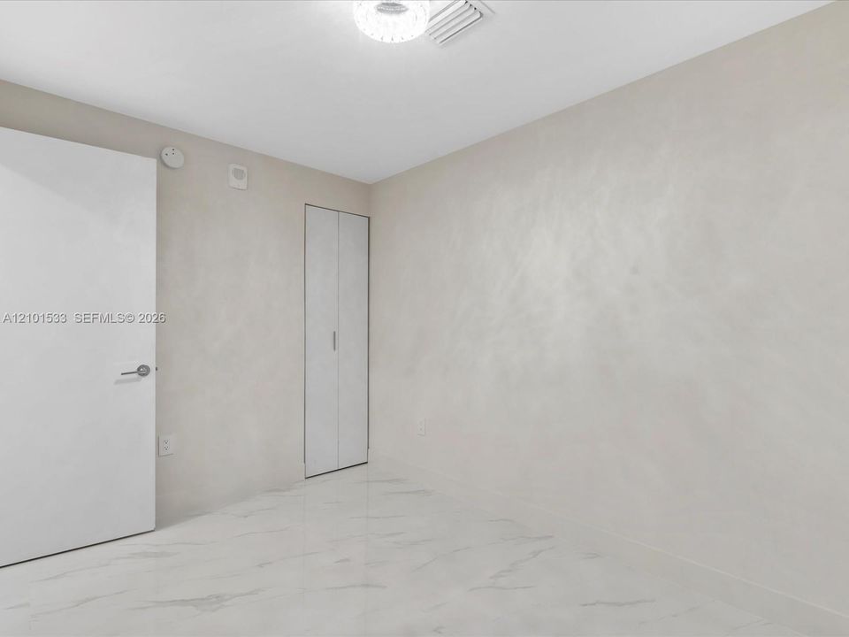 En Venta: $1,775,000 (2 camas, 3 baños, 1545 Pies cuadrados)