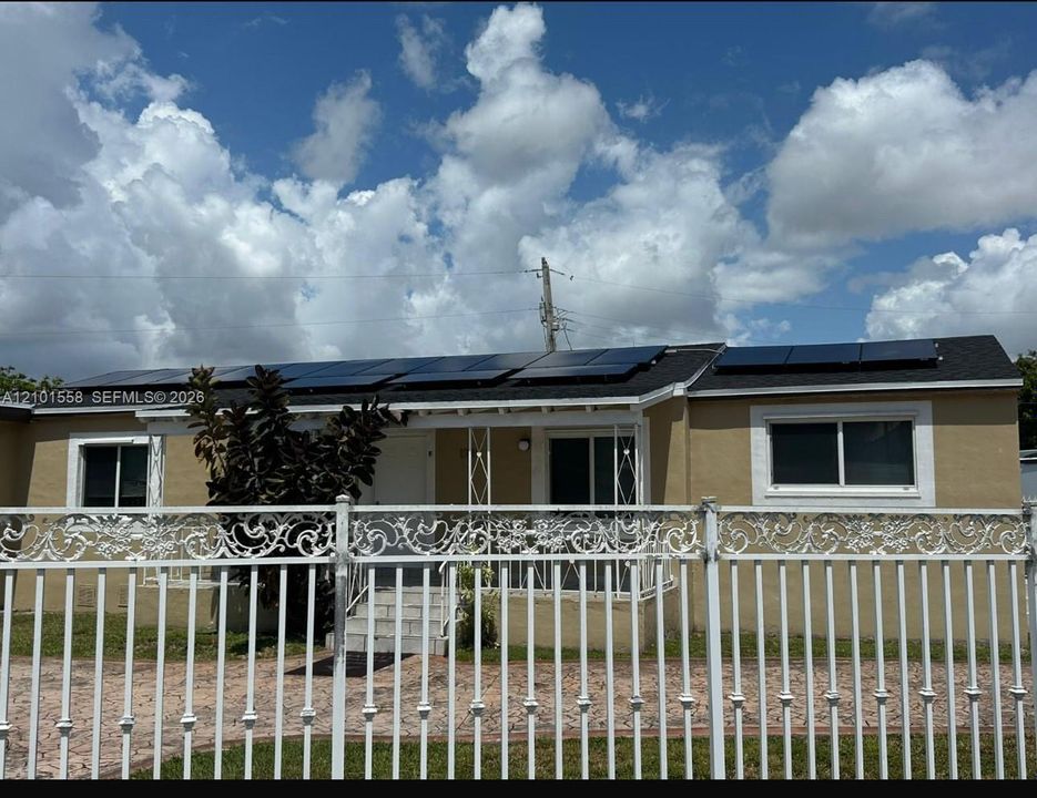 HOUSE 1