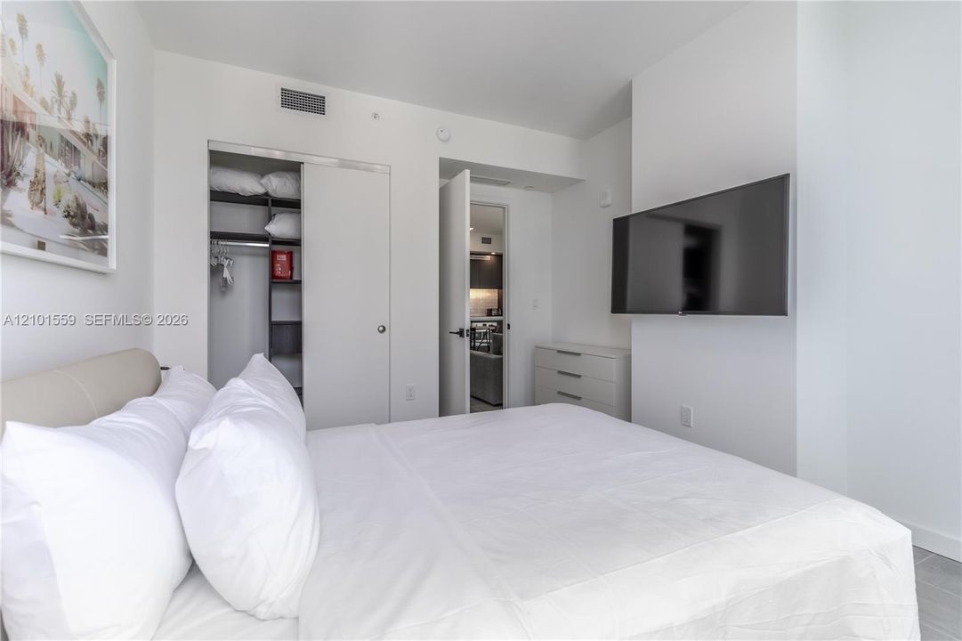 En Venta: $615,000 (2 camas, 1 baños, 647 Pies cuadrados)