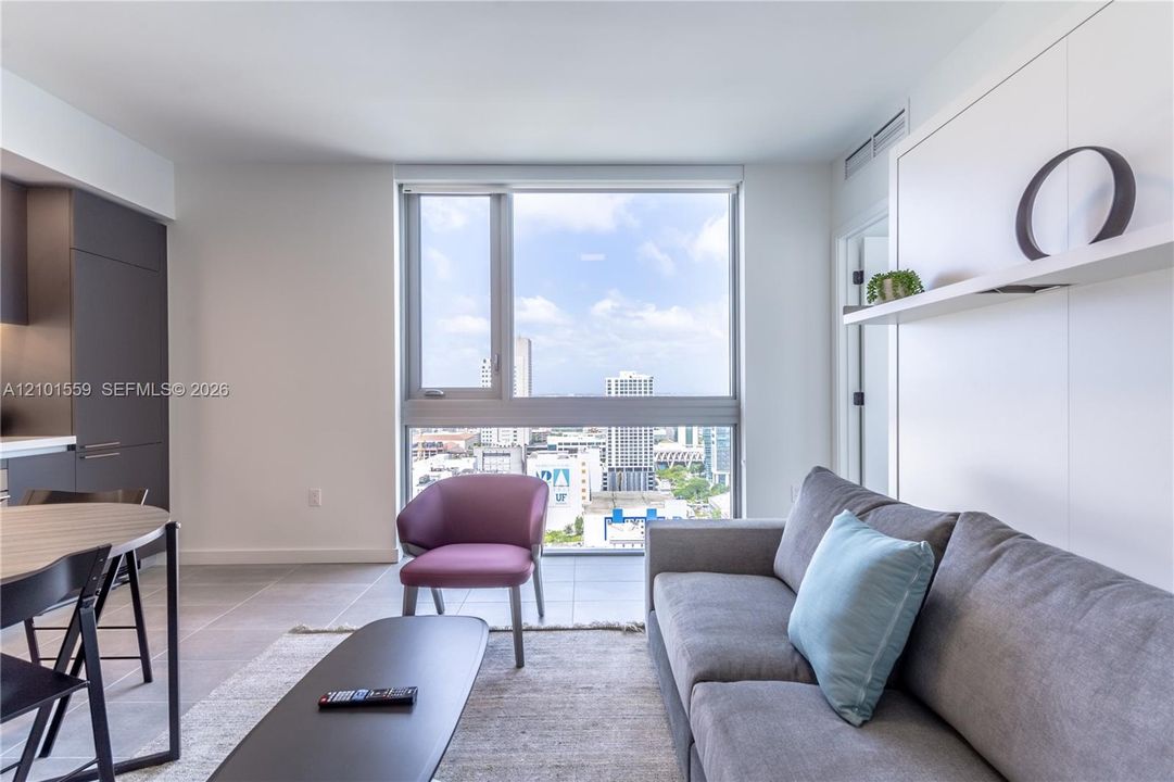 En Venta: $615,000 (2 camas, 1 baños, 647 Pies cuadrados)