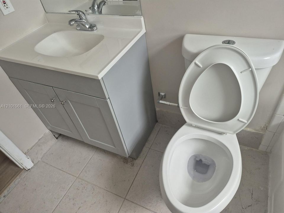 En Renta: $2,000 (2 camas, 2 baños, 832 Pies cuadrados)