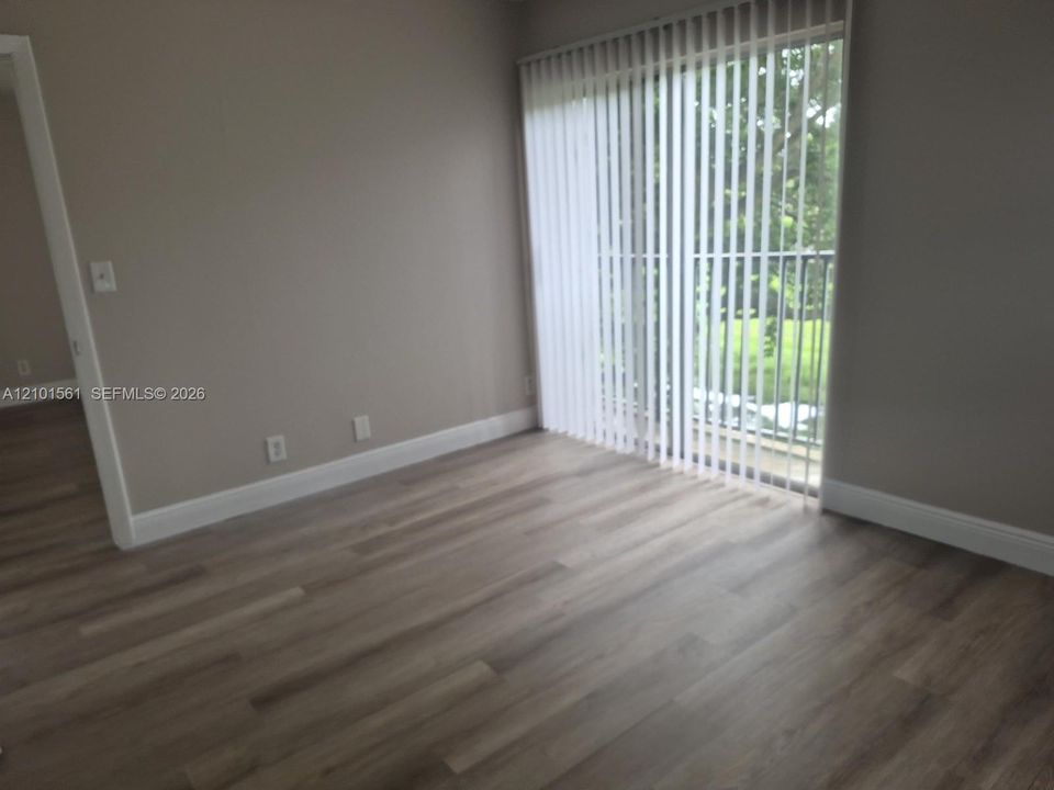 En Renta: $2,000 (2 camas, 2 baños, 832 Pies cuadrados)