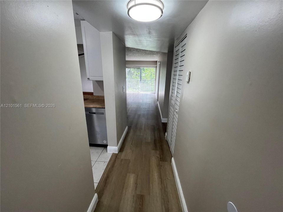 En Renta: $2,000 (2 camas, 2 baños, 832 Pies cuadrados)