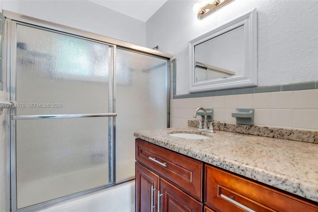 For Sale: $510,000 (3 beds, 2 baths, 1262 Square Feet)