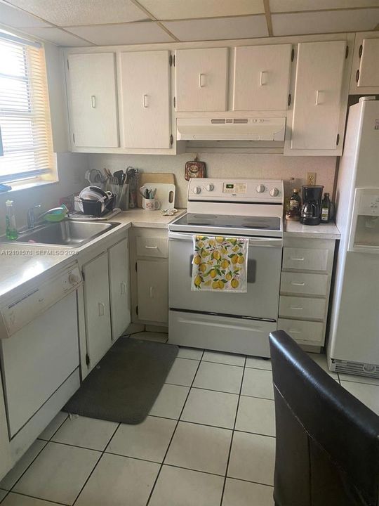 En Venta: $115,000 (2 camas, 2 baños, 960 Pies cuadrados)