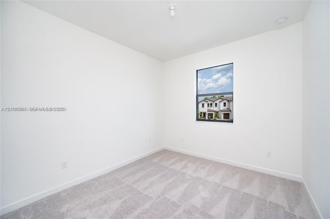 For Rent: $3,500 (3 beds, 2 baths, 0 Square Feet)