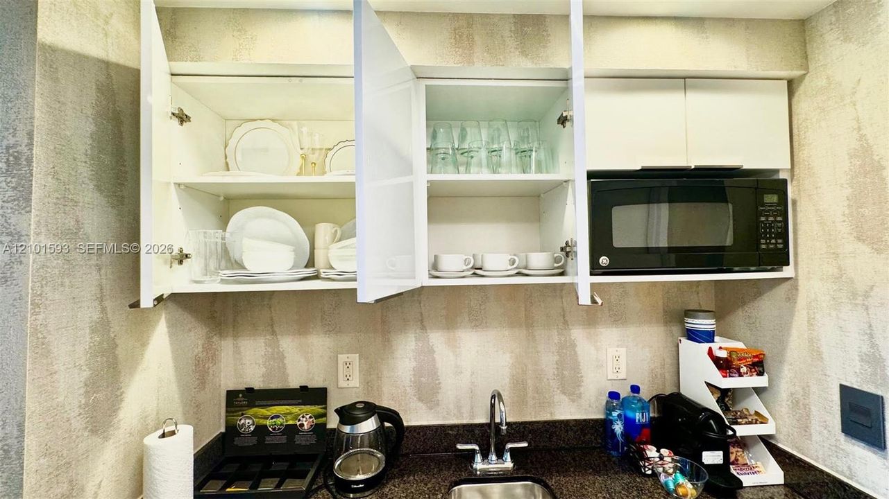 En Venta: $457,000 (1 camas, 1 baños, 551 Pies cuadrados)
