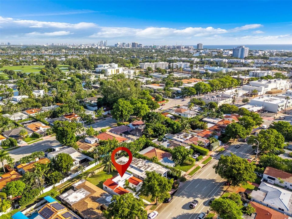 На продажу: $999,000 (3 спален, 2 ванн, 1044 Квадратных фут)