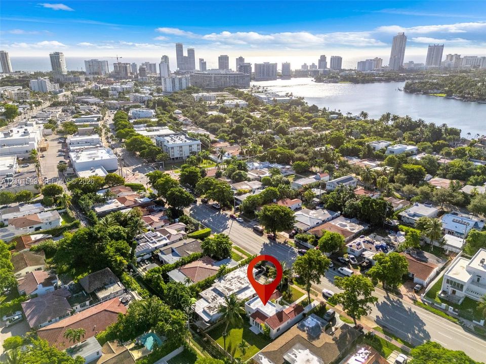 На продажу: $999,000 (3 спален, 2 ванн, 1044 Квадратных фут)